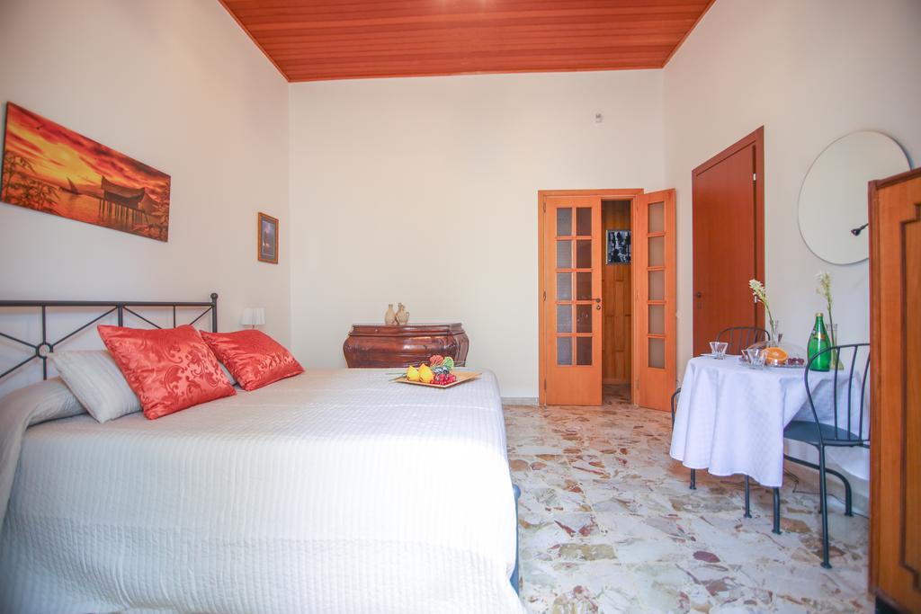 Soffio Del Libeccio B&B Syracuse Kamer foto