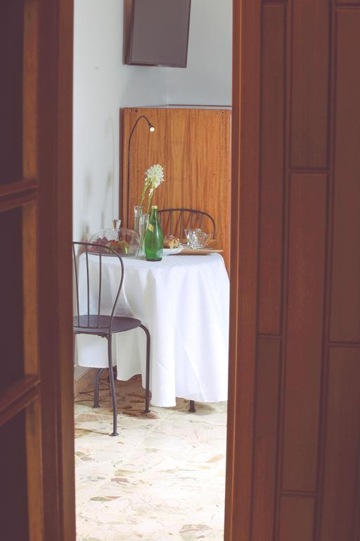 Soffio Del Libeccio B&B Syracuse Kamer foto